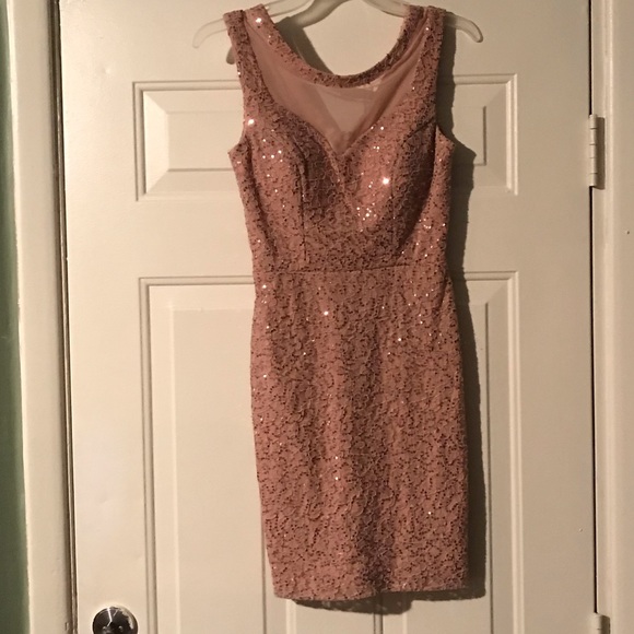 Dresses & Skirts - Dress